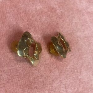 Gold tone Earrings